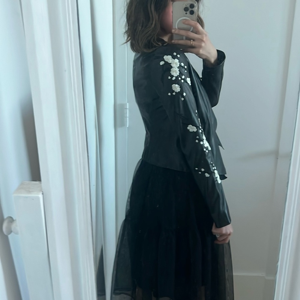 NWT Lamarque floral embroidered Zura Cascade vegan leather jacket - Picture 4 of 15